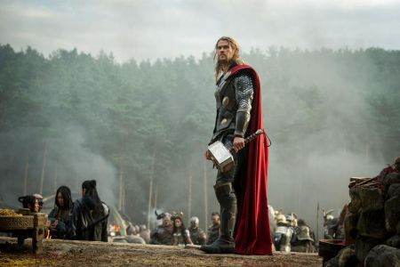 thor 3d intunericul 2013